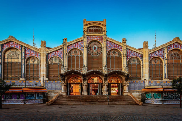 El Mercado Central de Valencia: Sabores y Colores